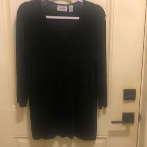 Classic V-neck Chicos, black long travelers top size one.
